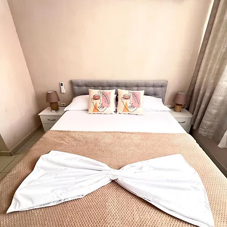 Rosela's Sweet * Tirana